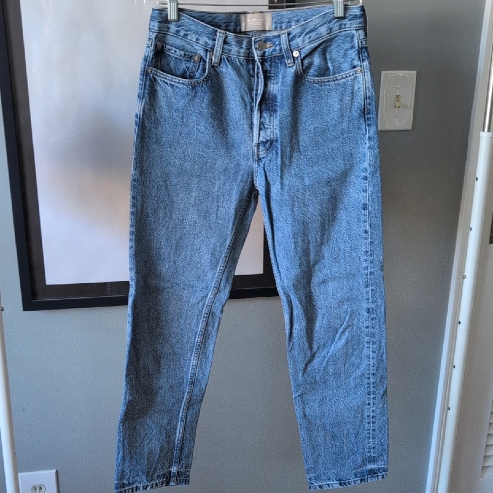 Everlane Relaxed Straight Jean. Size 26.